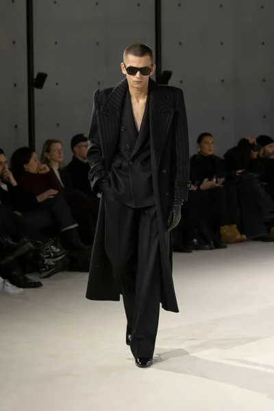 Look 22